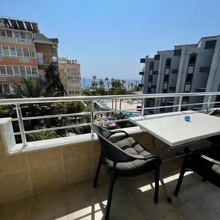 Διαμέρισμα Blue&white Sitesi Αλάνια