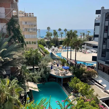 Blue&white Sitesi * Alanya